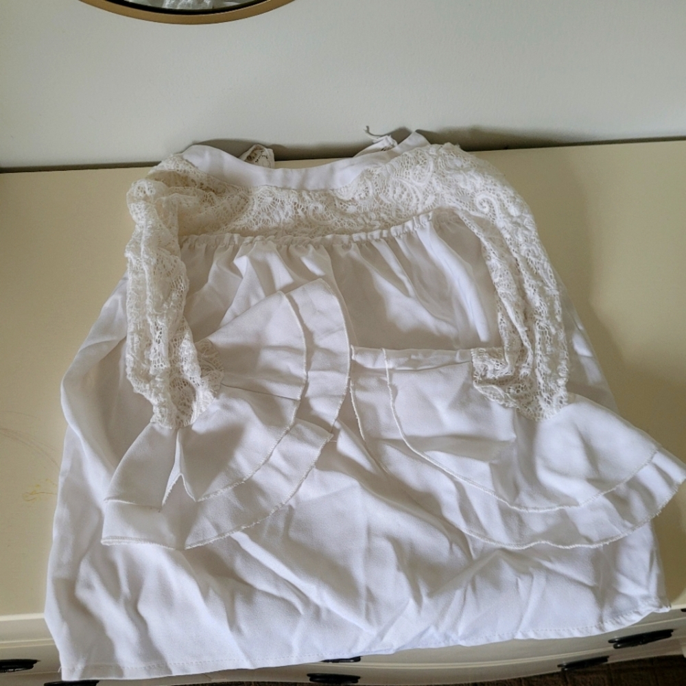 Kids size 10-12 top